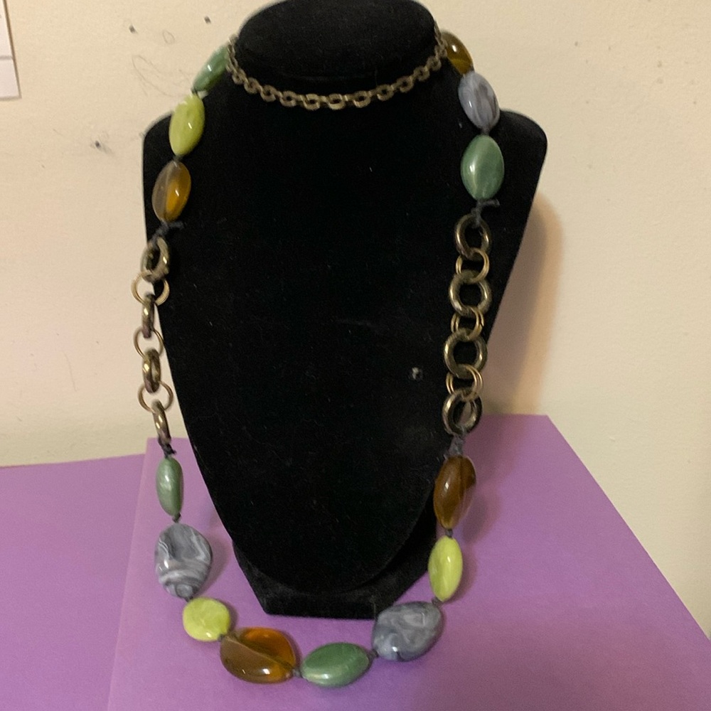 Lovely necklace, jewelry 35” long